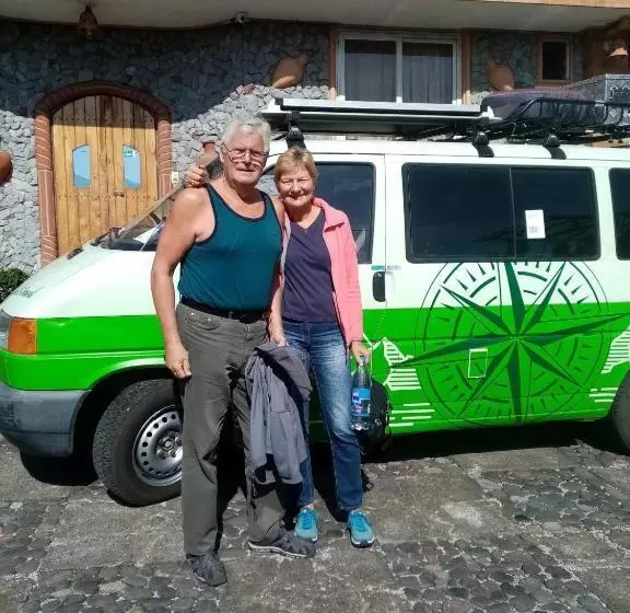 ペンション Hostal ñuca Huasi