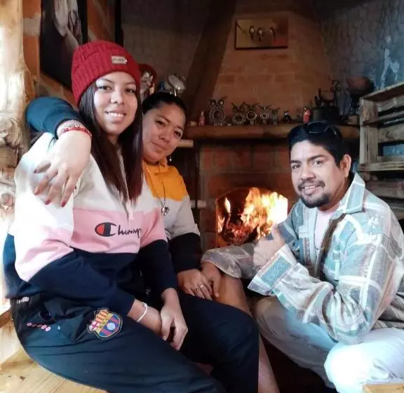 ペンション Hostal ñuca Huasi