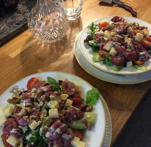 ペンション La Grenouille Noire