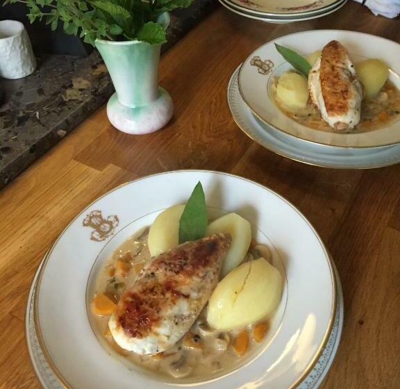 ペンション La Grenouille Noire