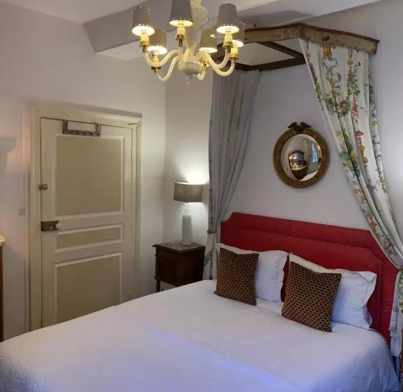 Majatalo La Grenouille Noire