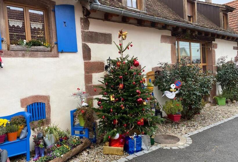 פנסיון Le Nid De Cigognes