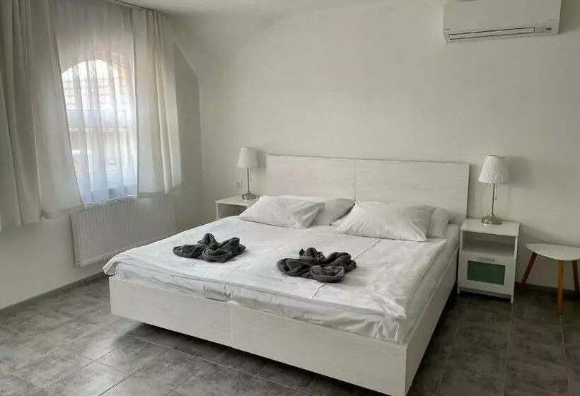 Majatalo Penzion Apartmány Adamčík