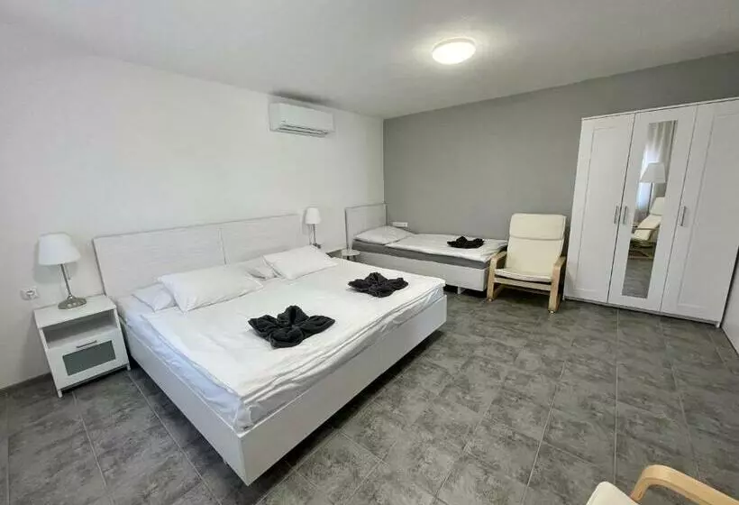 Majatalo Penzion Apartmány Adamčík