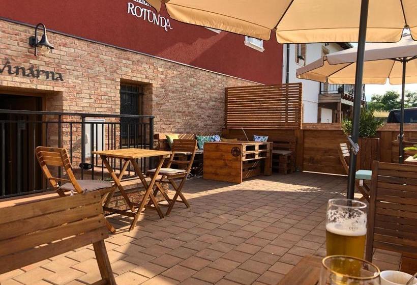 膳宿费 Apartmán Rotunda