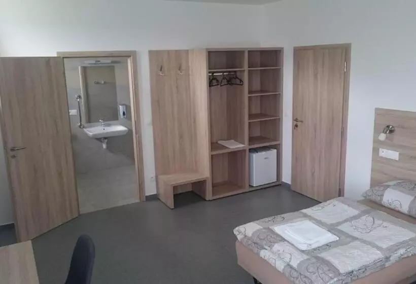 ペンション Penzion Skalka