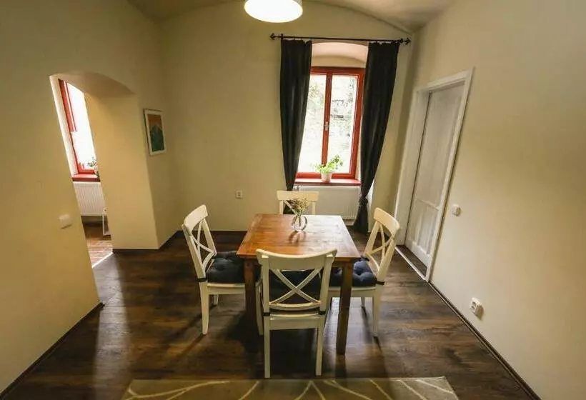 Majatalo Statek Jakubov