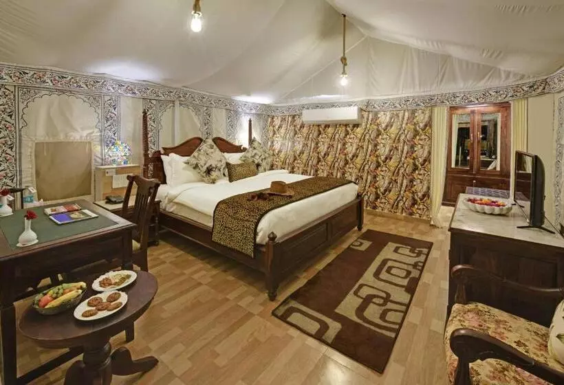 Lomakeskus Gir Lion Safari Camp By Trulyy, Sasan Gir