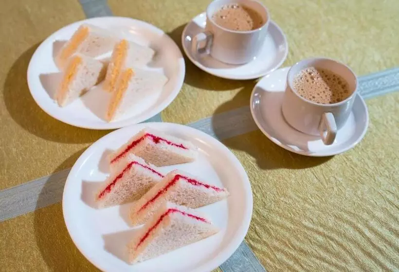 Lomakeskus Gir Lion Safari Camp By Trulyy, Sasan Gir