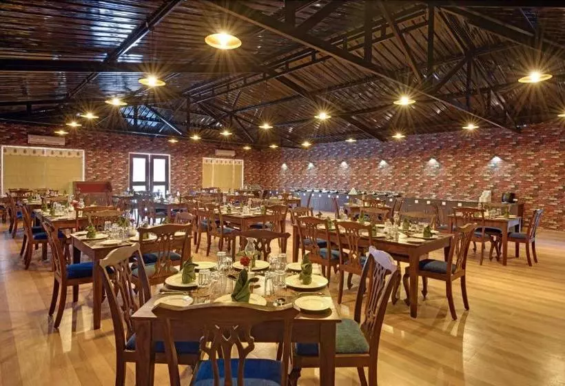 Lomakeskus Gir Lion Safari Camp By Trulyy, Sasan Gir