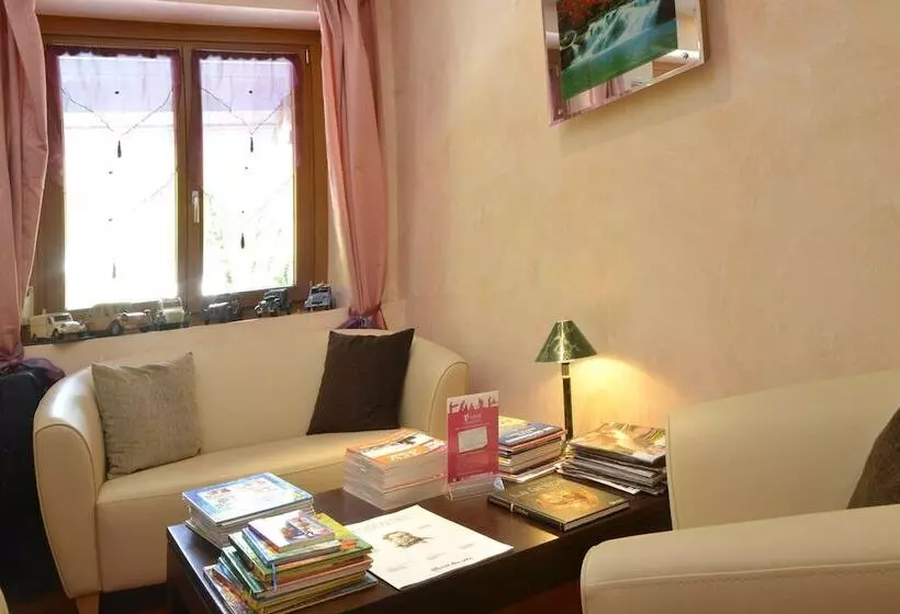 Hotelli L Auberge Des 3 Ponts