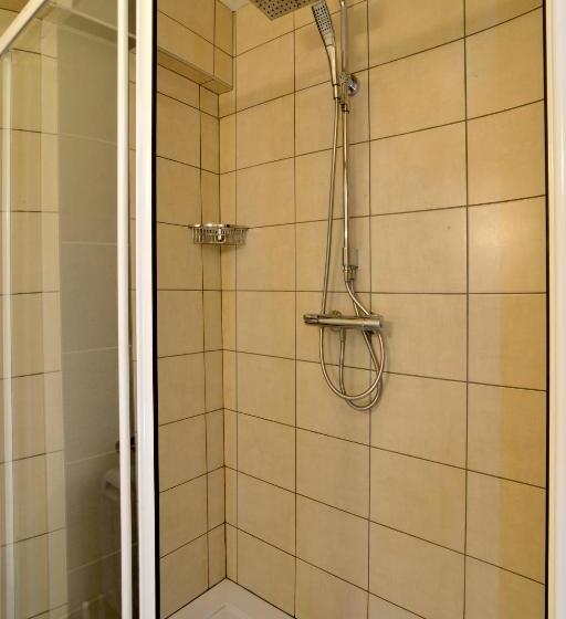 Отель L Auberge Des 3 Ponts