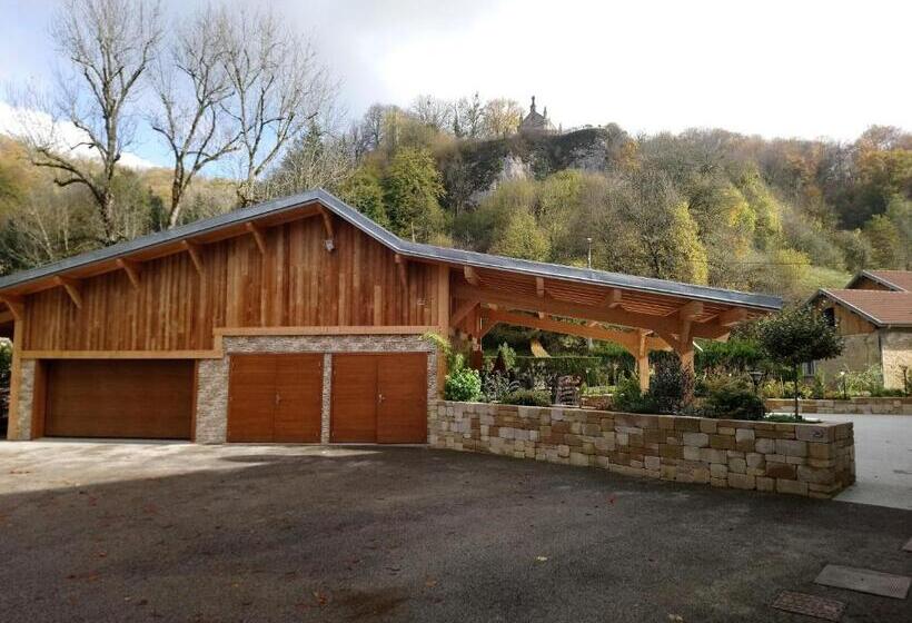 Отель L Auberge Des 3 Ponts