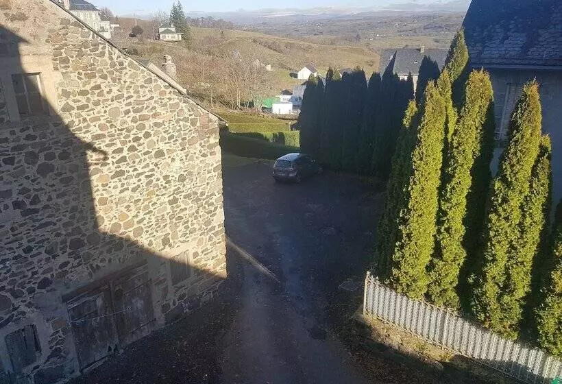 Hotelli Auberge Le Cheylet