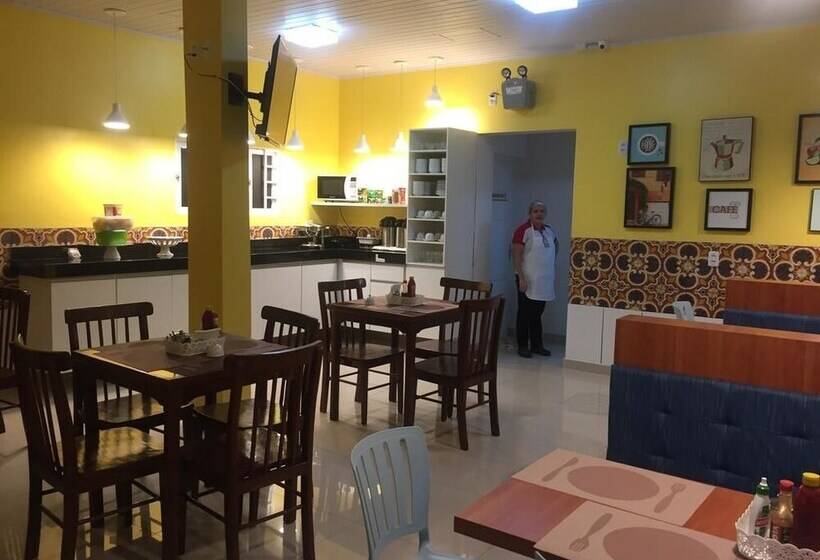 בית מלון כפרי Caroline