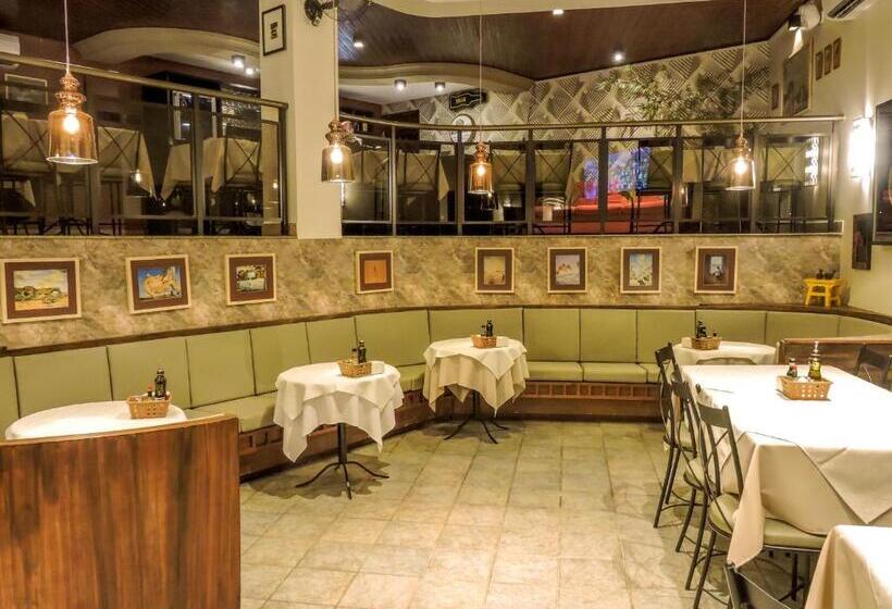 فندق Don Antonio