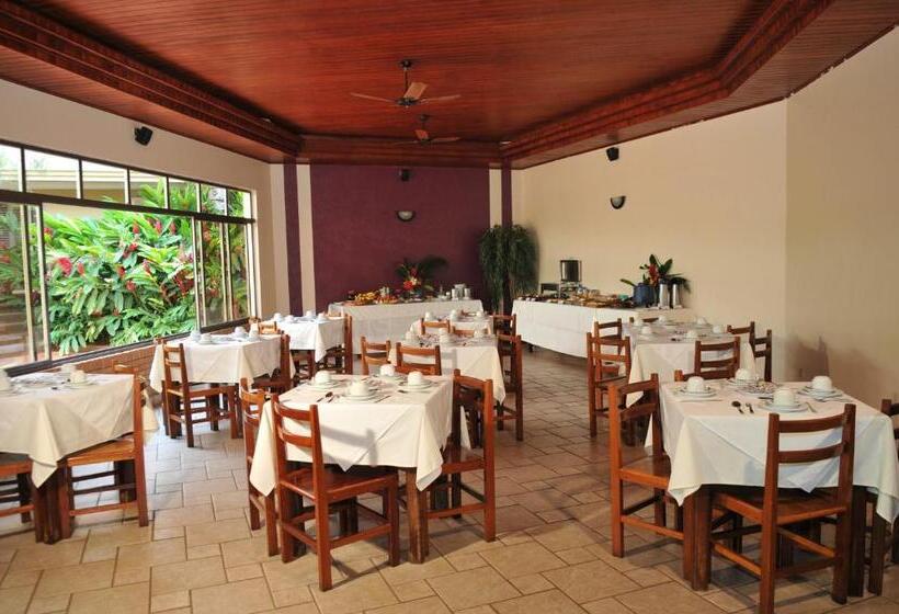 فندق Don Antonio