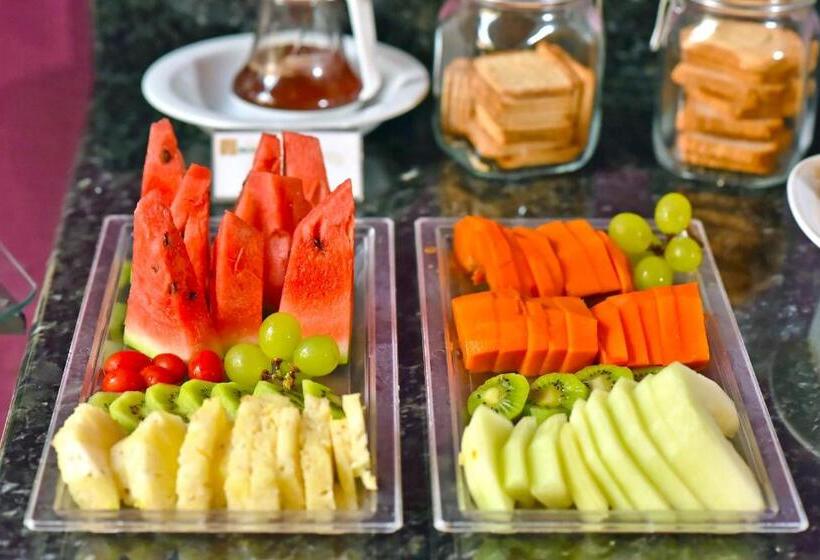 فندق Don Antonio