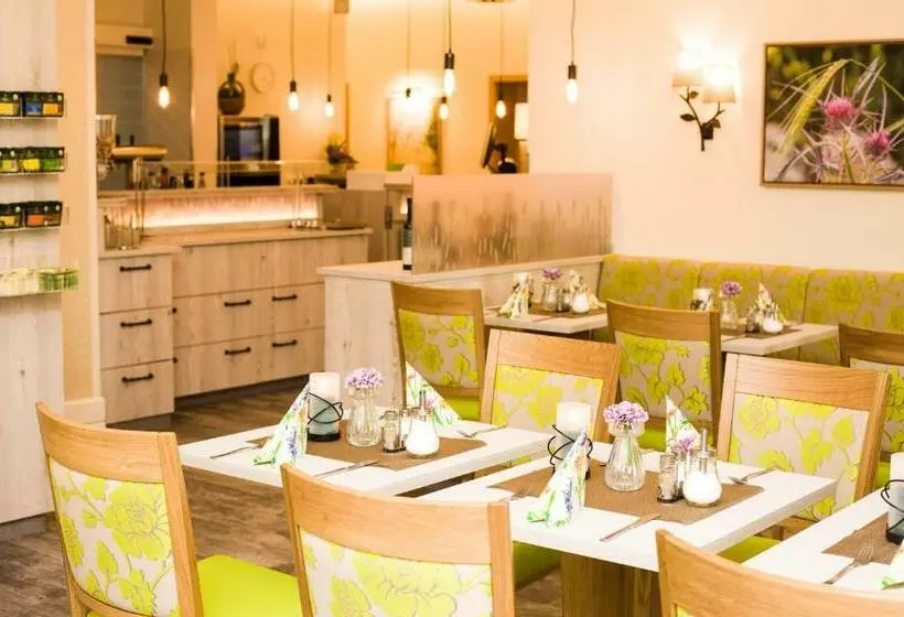 Hotelli Gasthof Scharfe Kurve