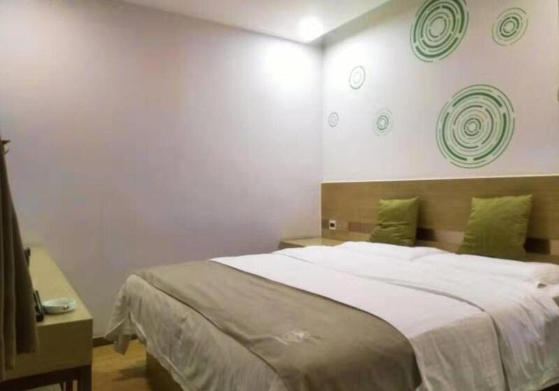 בית מלון כפרי Greentree Inn Hebei Langfang Sanhe District Fudi Square Express