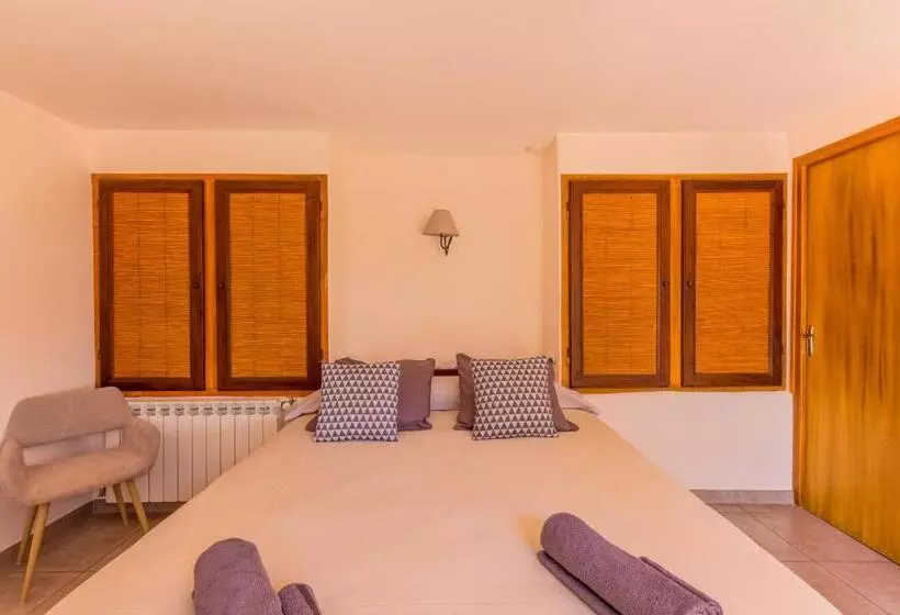 Hotelli Le Mas De Riri