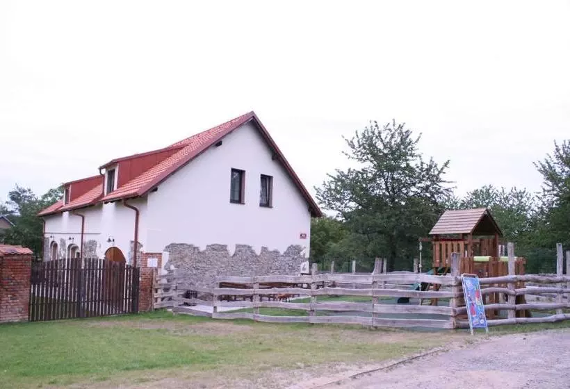 Majatalo Statek Malčany