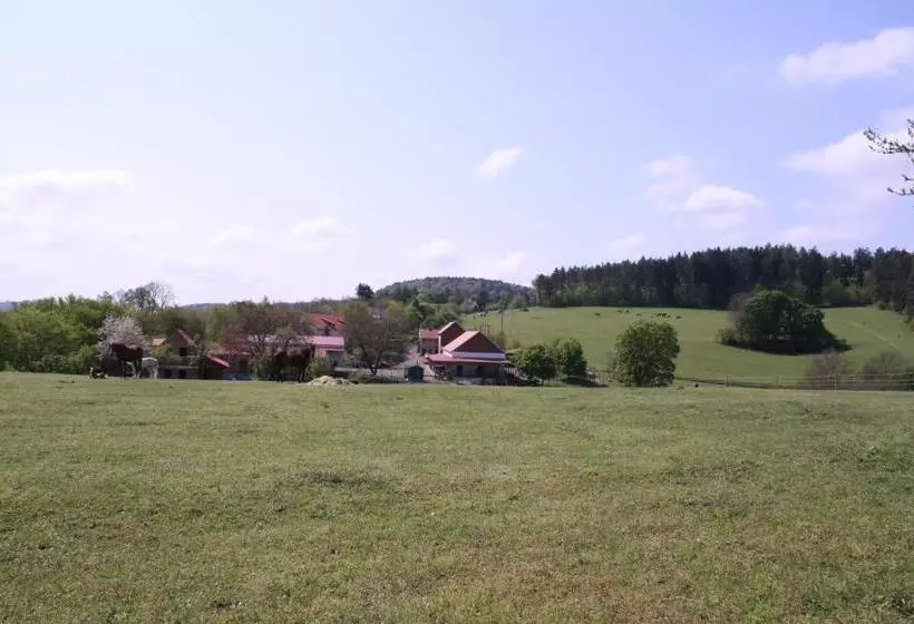 Majatalo Statek Malčany