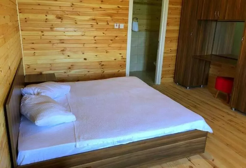 ペンション Zambak Holiday Village