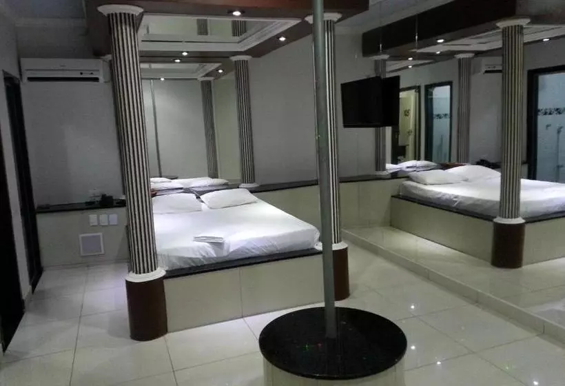 Shopping Motel Santa Maria Do Pará