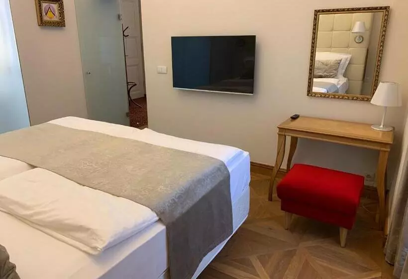 Zámek Ratměřice   Hotel & Resort