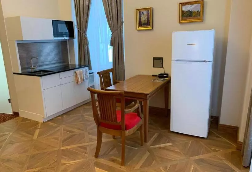 Zámek Ratměřice   Hotel & Resort