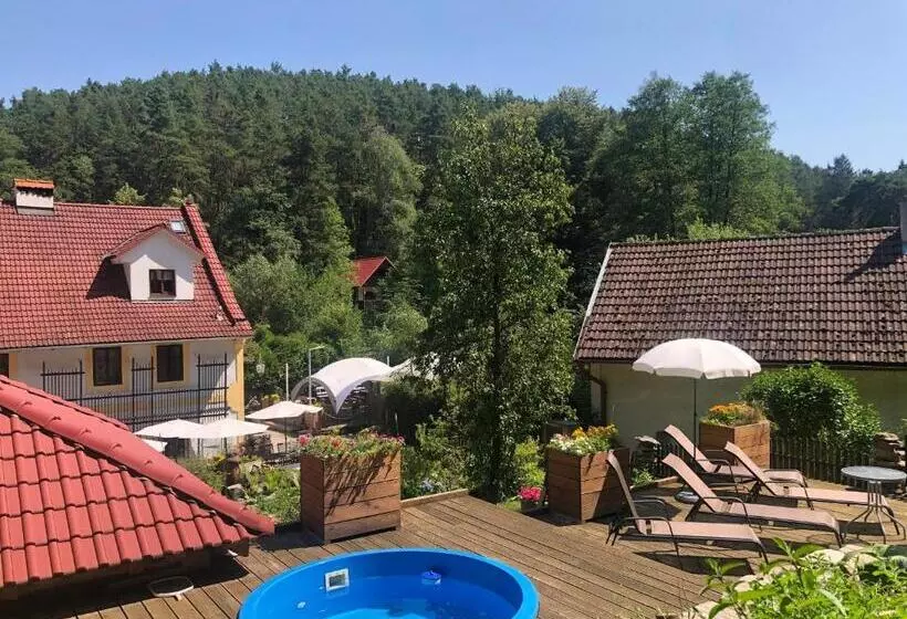 Retkeilymaja Hamr Divci Kamen