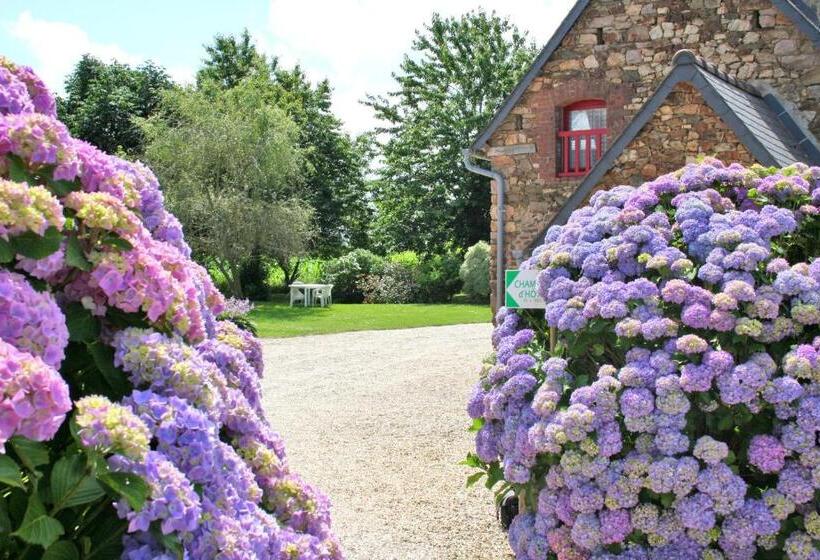 Bed and Breakfast La Fermette Du Rohiou