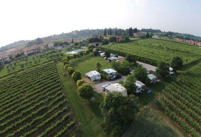 هتل Agriturismo La Vigna