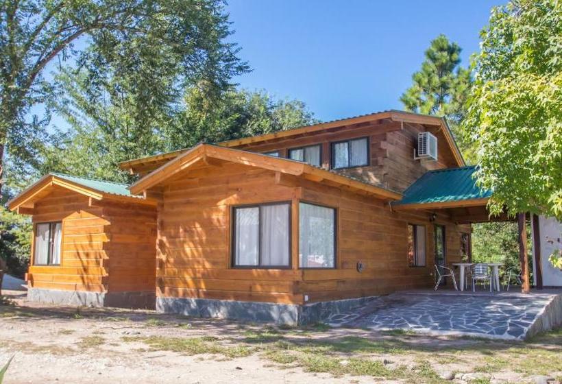 호텔 Del Milagro Cabañas & Posada