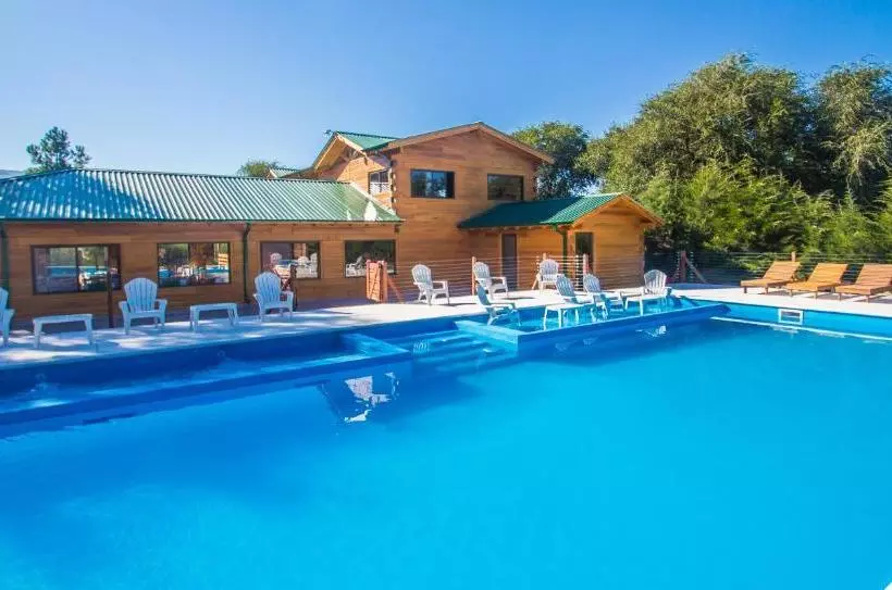 ホテル Del Milagro Cabañas & Posada