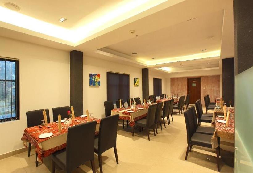 Hotel Park Residency