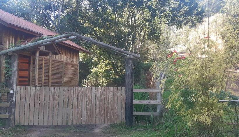 بنسيون Cabanas Pousada Esmeraldas