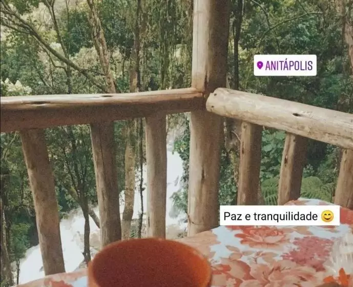 ペンション Cabanas Pousada Esmeraldas