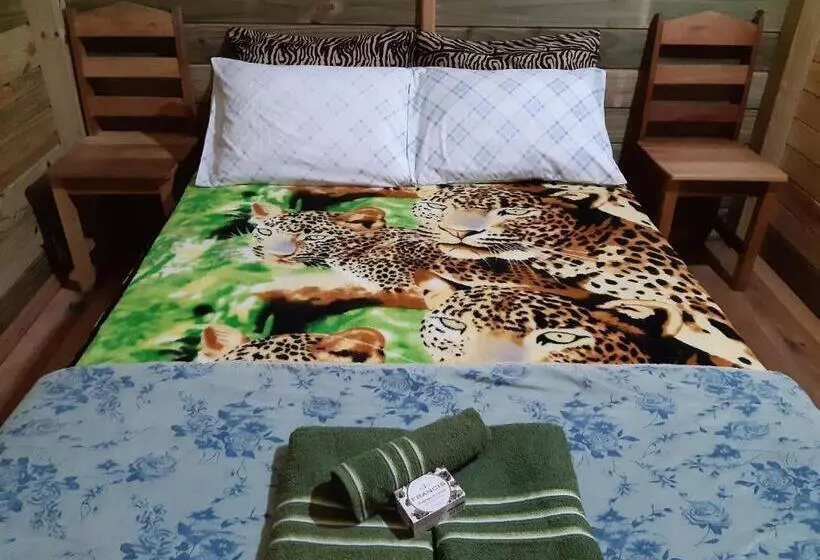 ペンション Cabanas Pousada Esmeraldas