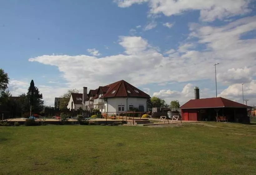 ペンション Penzion šalamoun