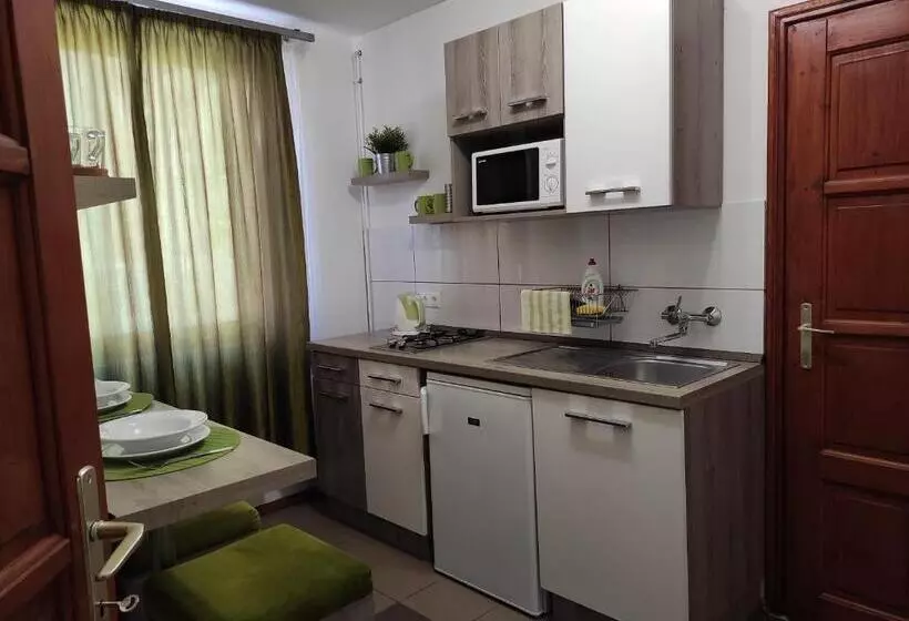 ペンション Rp Fitlife Stúdió és Vendégház