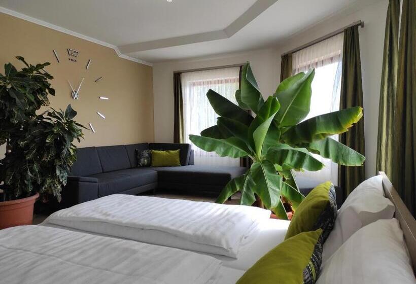 Пансион Rp Fitlife Stúdió és Vendégház