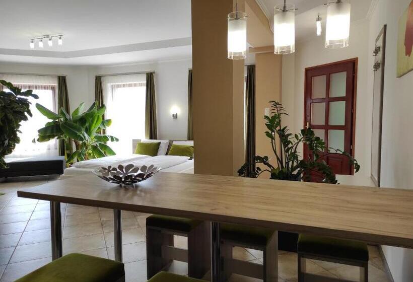 Пансион Rp Fitlife Stúdió és Vendégház