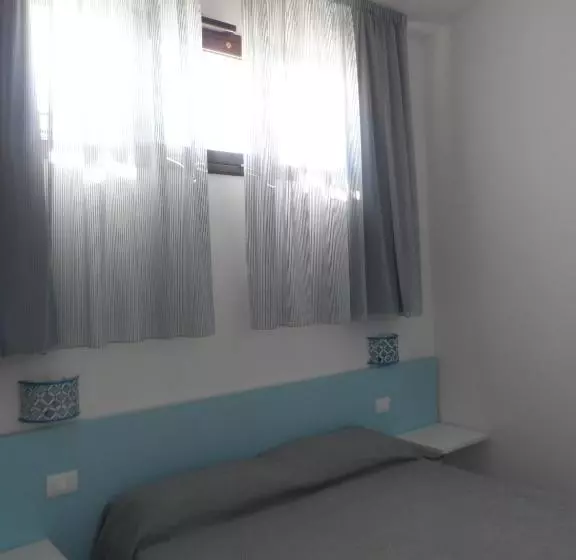 ペンション Villa Al Mare Guest House
