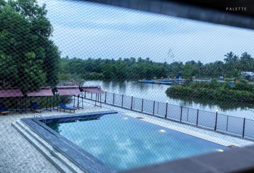 Resort Grand Ayur Island