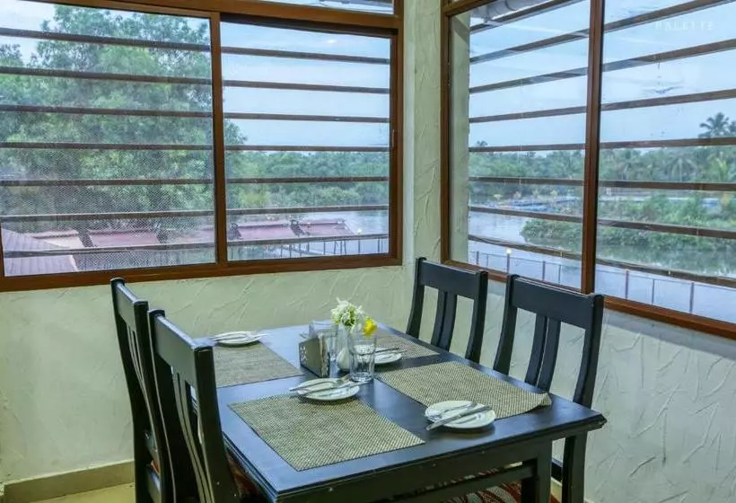 リゾートホテル Grand Ayur Island