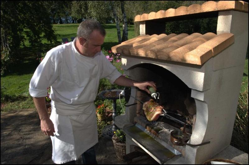 住宿加早餐  Chambres D'hôtes Le Moulin Du Pont