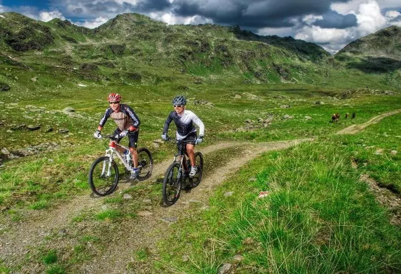 ホテル Der Mohrenwirt