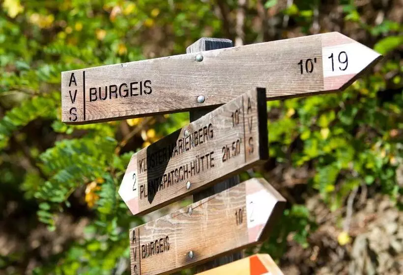 ホテル Der Mohrenwirt